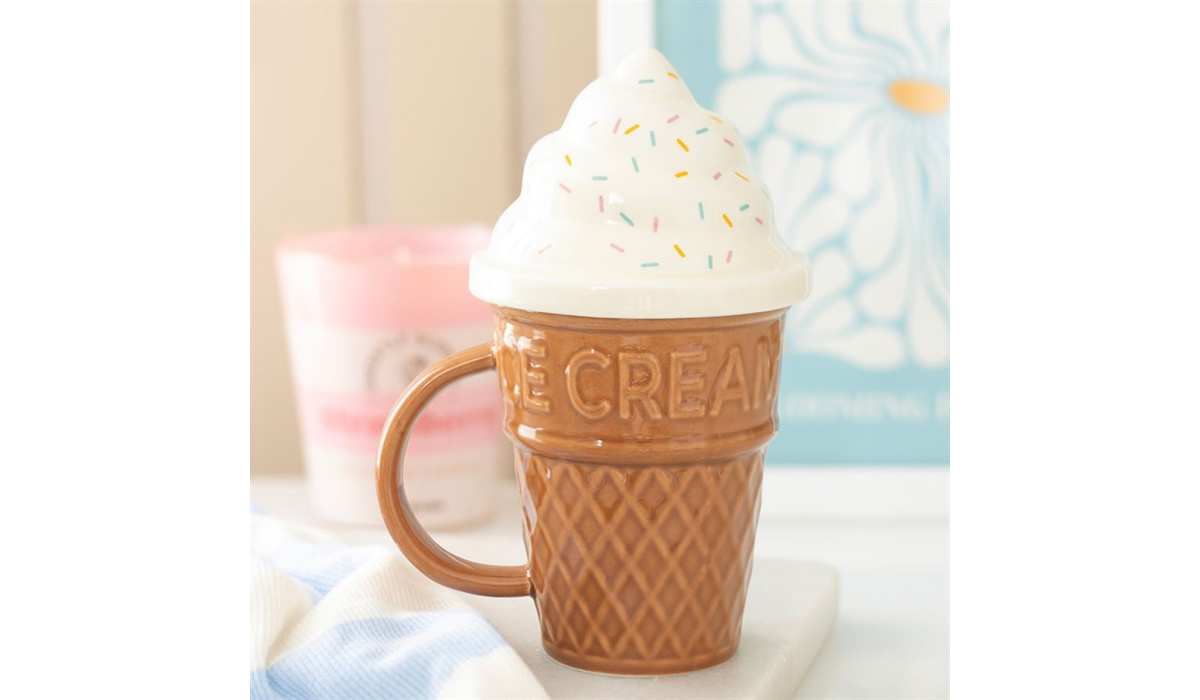 Ice Cream Cone Mug with Lid – Cute Seaside Ceramic Mug